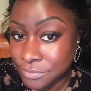 Meet your Posher, Devale